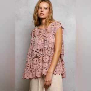New: POL Openwork Boho Floral Crochet Oversized Scalloped Hem Sleeveless Top